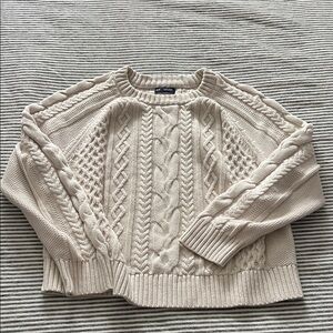 GAP Cream Cable Knit Crewneck Sweater